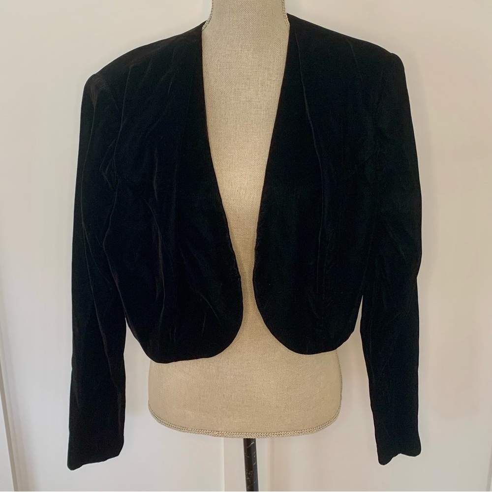 Scott McClintock black velvet bolero jacket